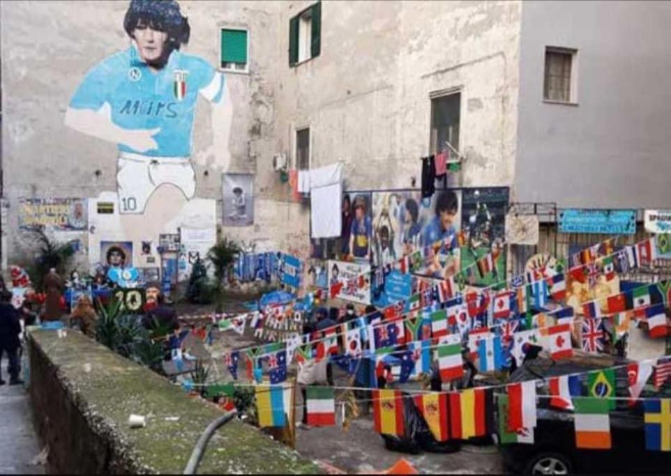 I Tre Re Via Toledo Naples Exterior photo